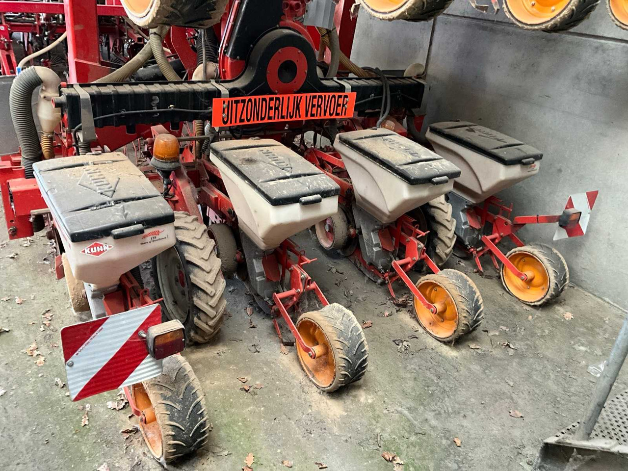 Kuhn Planter 2 - Semănătoare de precizie: Foto 3 Kuhn Planter 2 - Semănătoare de precizie: Foto 3