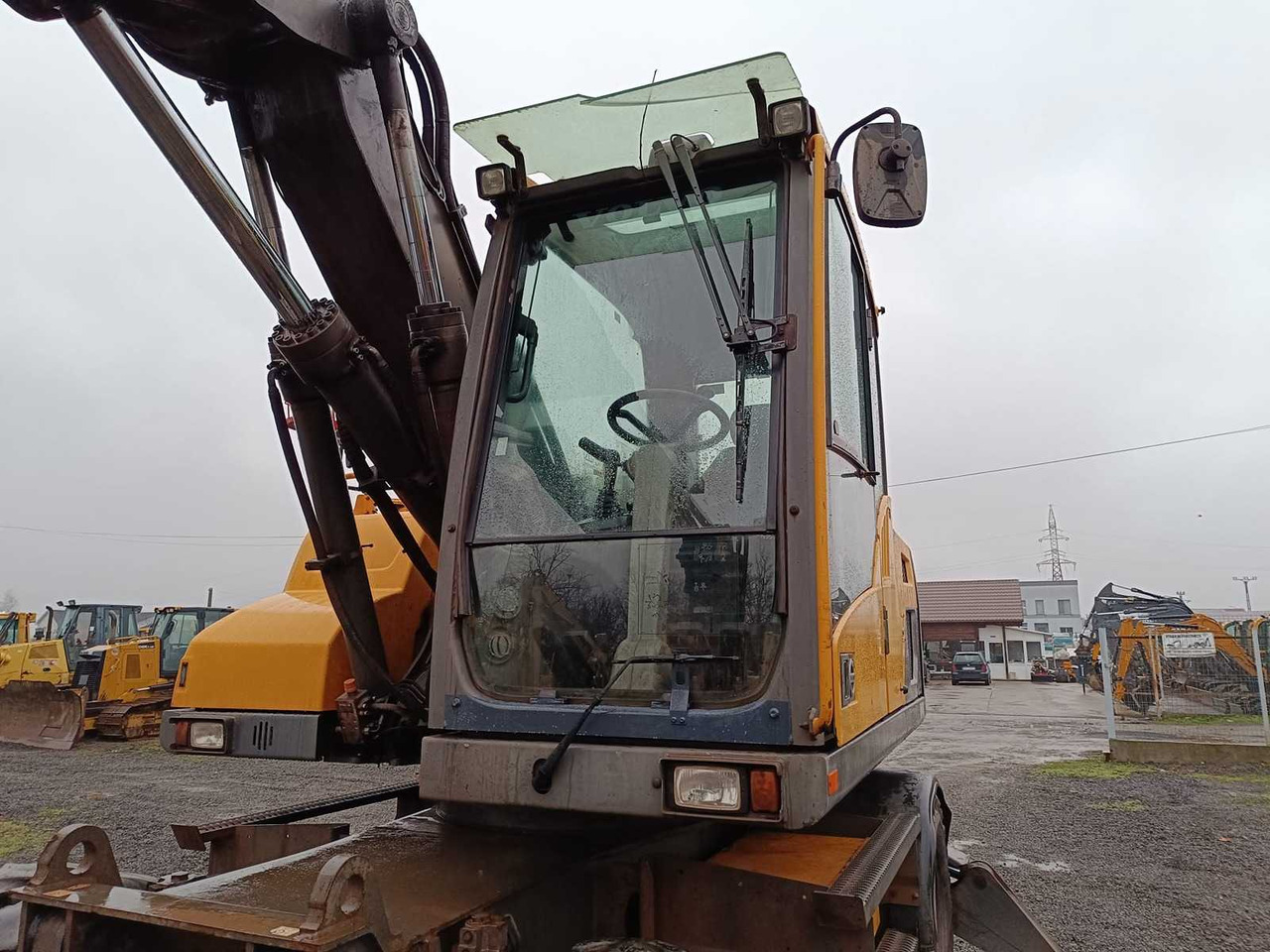 LIEBHERR - A 316 LITRONIC - WHEELED EXCAVATOR - 2009 - Excavator pe roţi: Foto 5 LIEBHERR - A 316 LITRONIC - WHEELED EXCAVATOR - 2009 - Excavator pe roţi: Foto 5