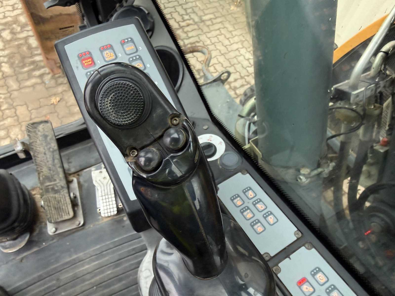 Excavator pe roţi LIEBHERR - A914 COMPACT - OILQUICK - 2017 - WHEELED EXCAVATOR: Foto 50