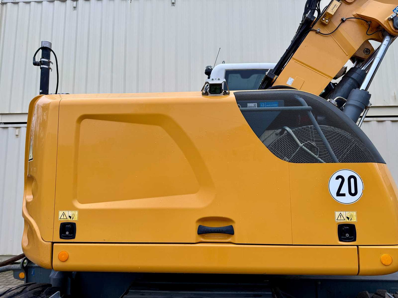 Excavator pe roţi LIEBHERR - A914 COMPACT - OILQUICK - 2017 - WHEELED EXCAVATOR: Foto 8