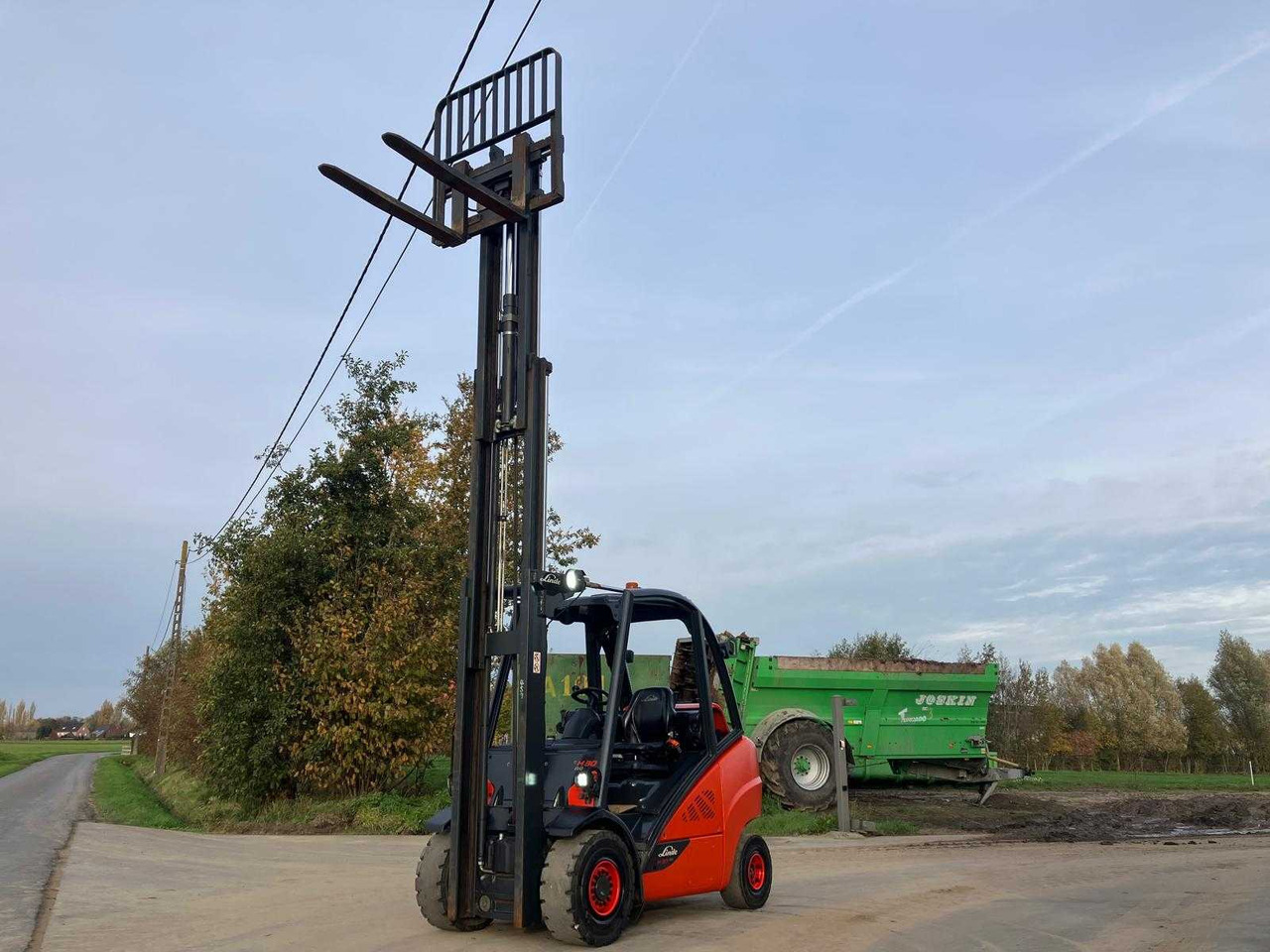 LINDE H30T-02 FORKLIFT 2019 - Motostivuitor: Foto 1 LINDE H30T-02 FORKLIFT 2019 - Motostivuitor: Foto 1
