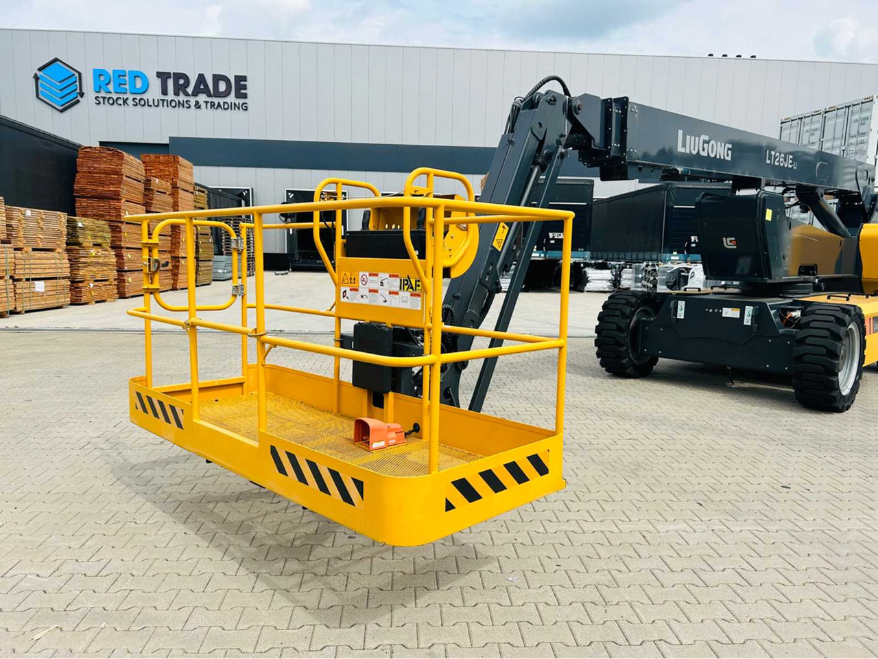 LIUGONG - 04-2023 - LT26JE-LI - TELESCOPIC BOOM LIFT 28.1M - Autopropulsată platformă: Foto 3 LIUGONG - 04-2023 - LT26JE-LI - TELESCOPIC BOOM LIFT 28.1M - Autopropulsată platformă: Foto 3
