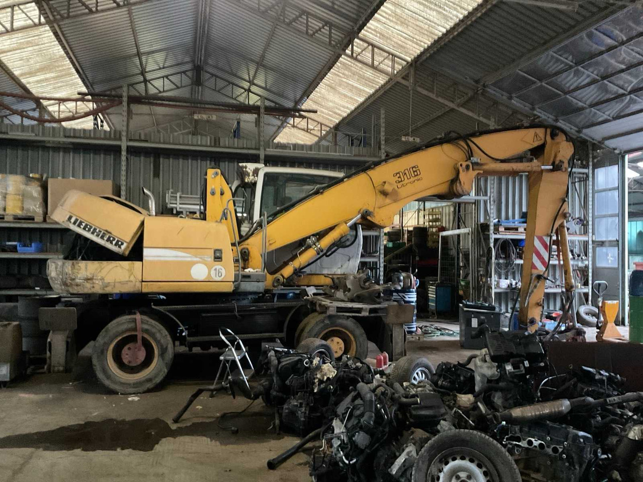 Liebherr A 316 Litronic - Buldoexcavator: Foto 1 Liebherr A 316 Litronic - Buldoexcavator: Foto 1