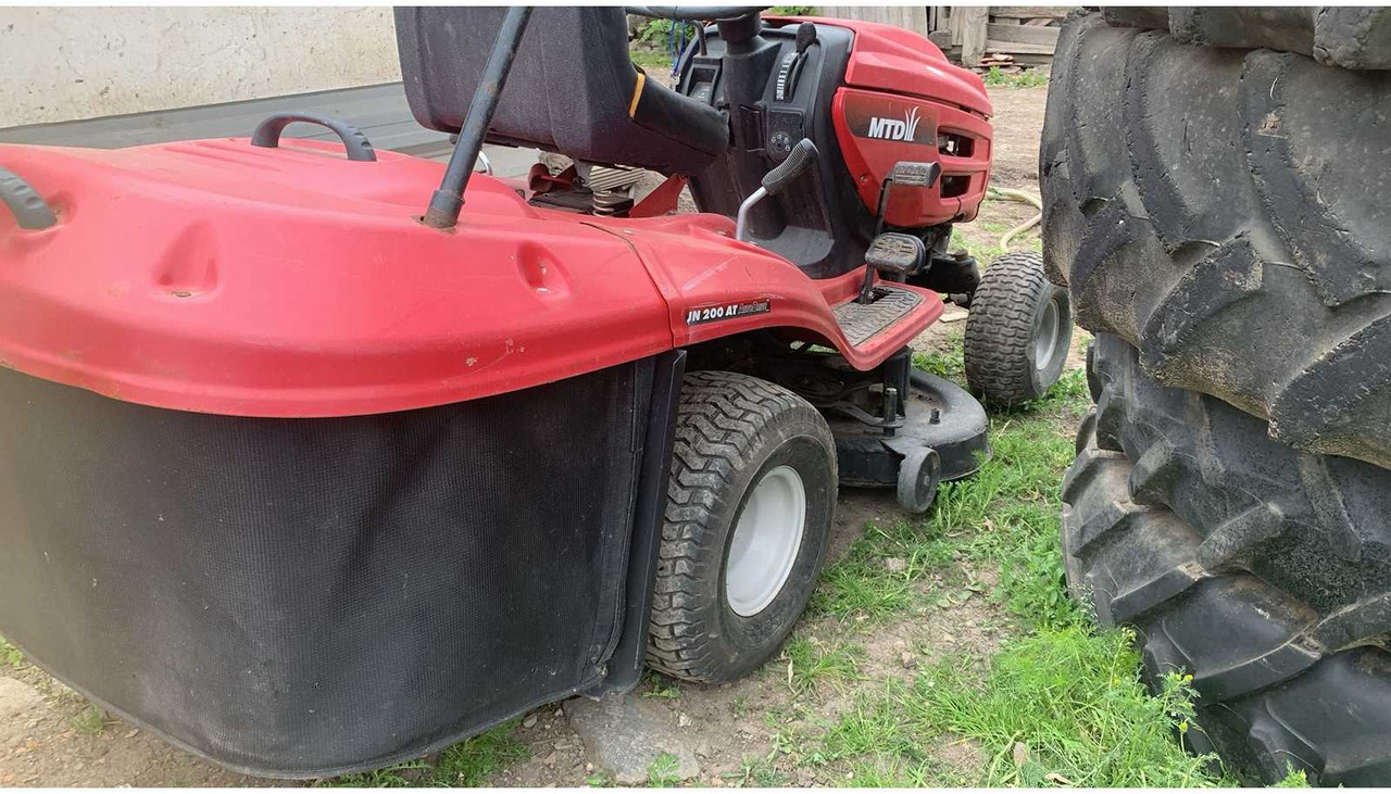 MTD  - Tractor mic: Foto 3 MTD  - Tractor mic: Foto 3