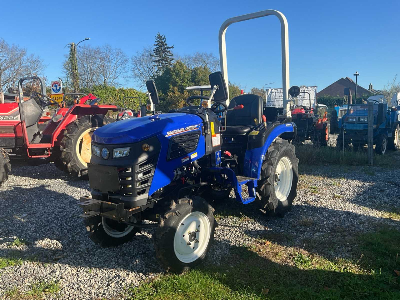 Mini tractor - Tractor mic: Foto 1 Mini tractor - Tractor mic: Foto 1