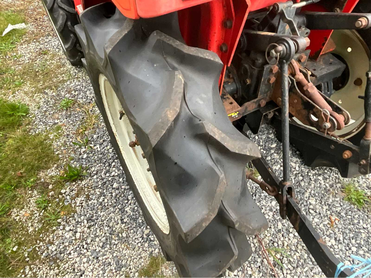 Tractor agricol Mitsubishi MT221: Foto 14