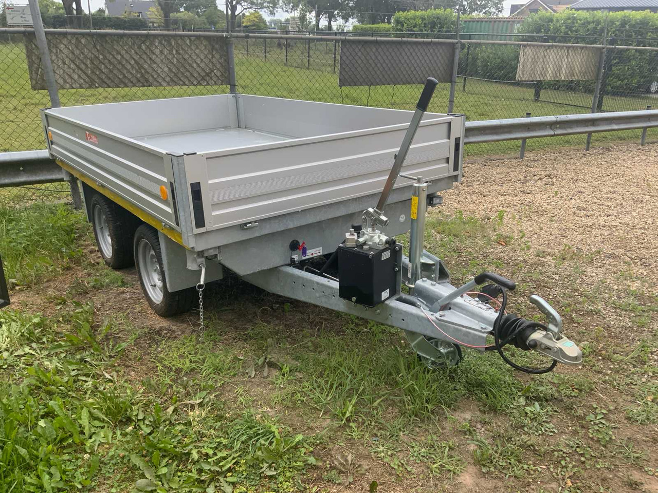 Pahsatrailer - Remorcă autobasculantă agricolă: Foto 2 Pahsatrailer - Remorcă autobasculantă agricolă: Foto 2