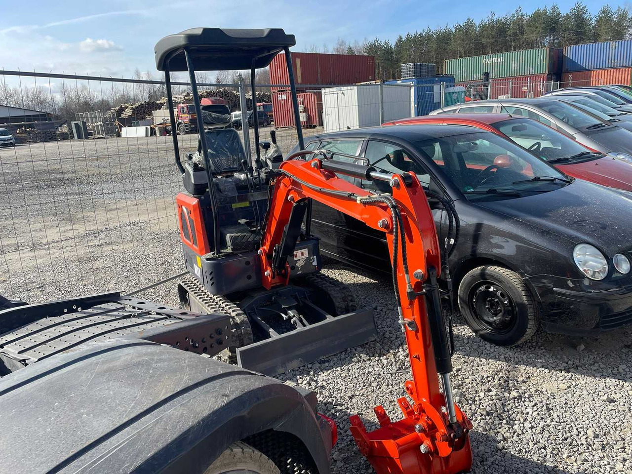 Plus Power - Mini excavator: Foto 1 Plus Power - Mini excavator: Foto 1