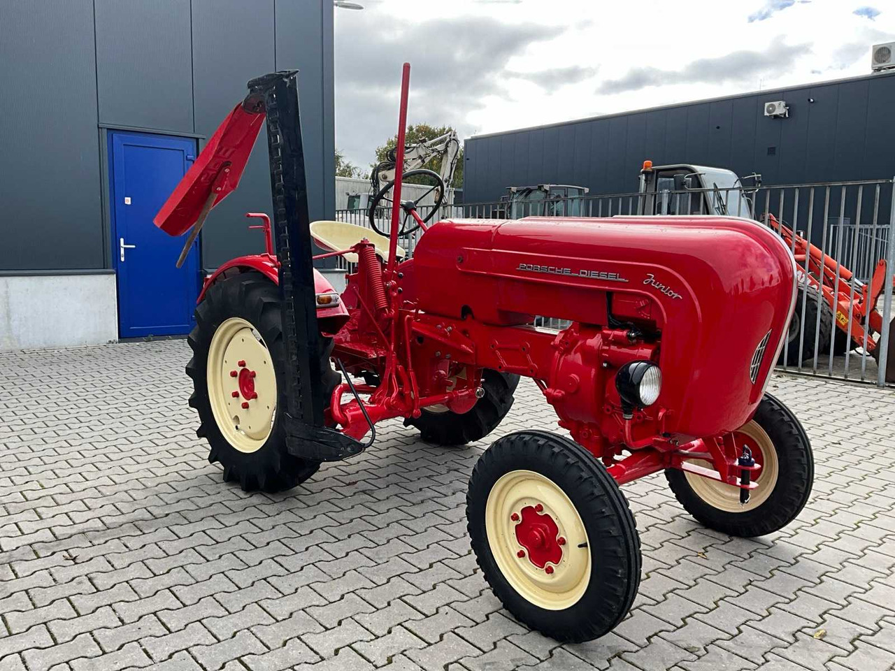Porsche Junior 108L - Tractor agricol: Foto 2 Porsche Junior 108L - Tractor agricol: Foto 2