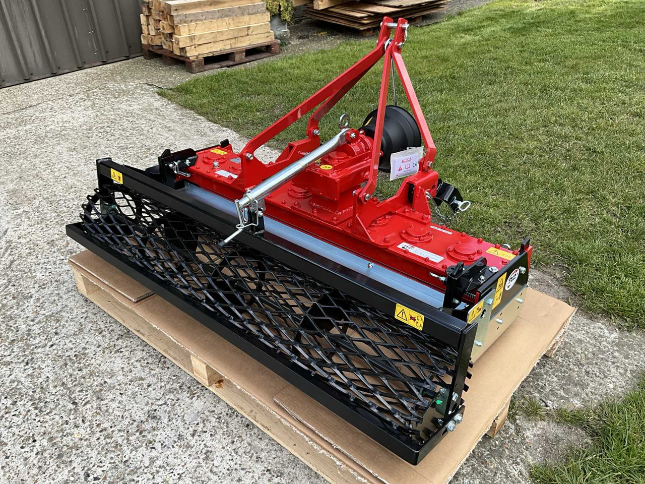 R2-Rinaldi MTZ150 - Grapă rotativă: Foto 3 R2-Rinaldi MTZ150 - Grapă rotativă: Foto 3