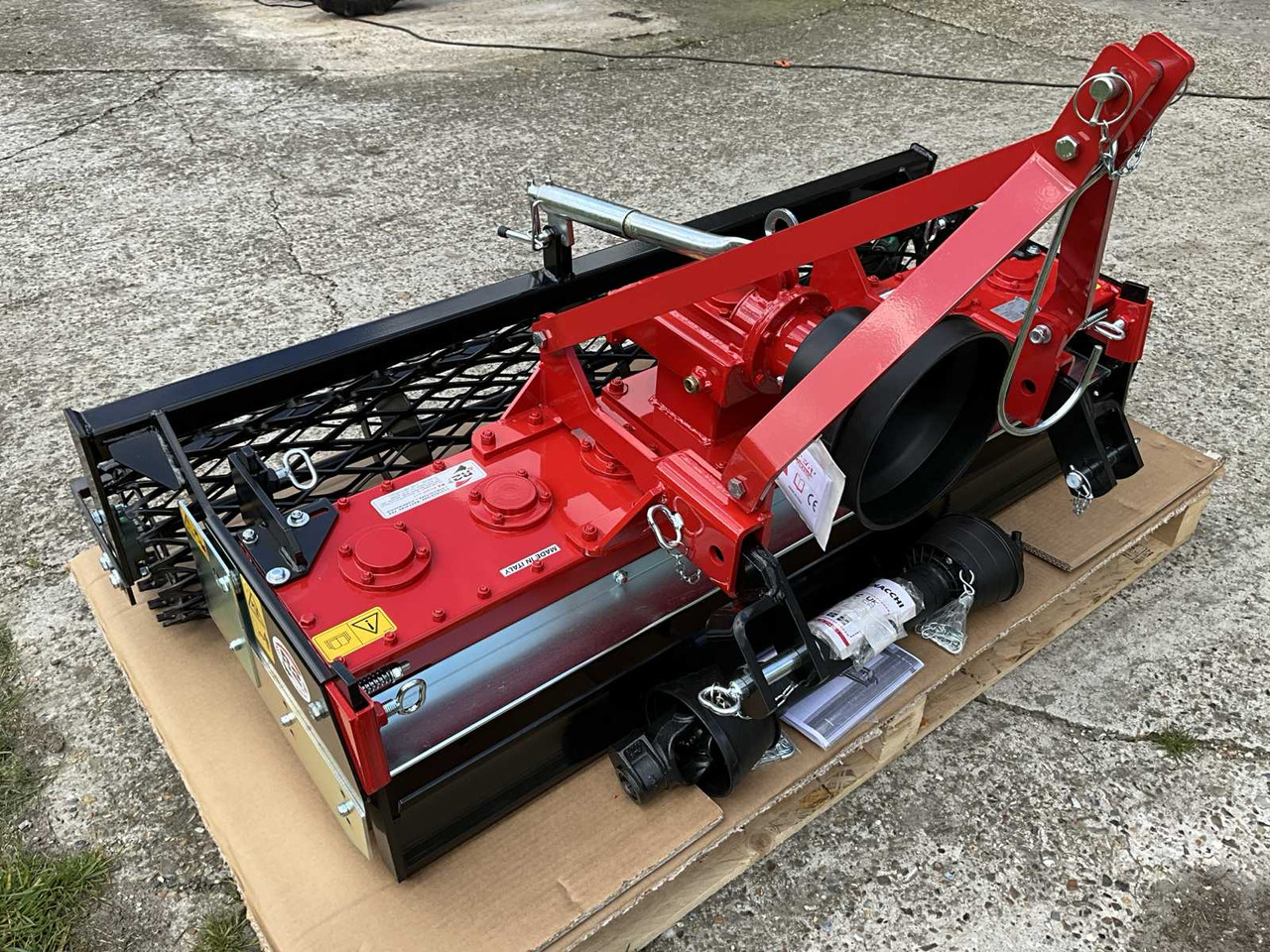 R2-Rinaldi MTZ150 - Grapă rotativă: Foto 2 R2-Rinaldi MTZ150 - Grapă rotativă: Foto 2