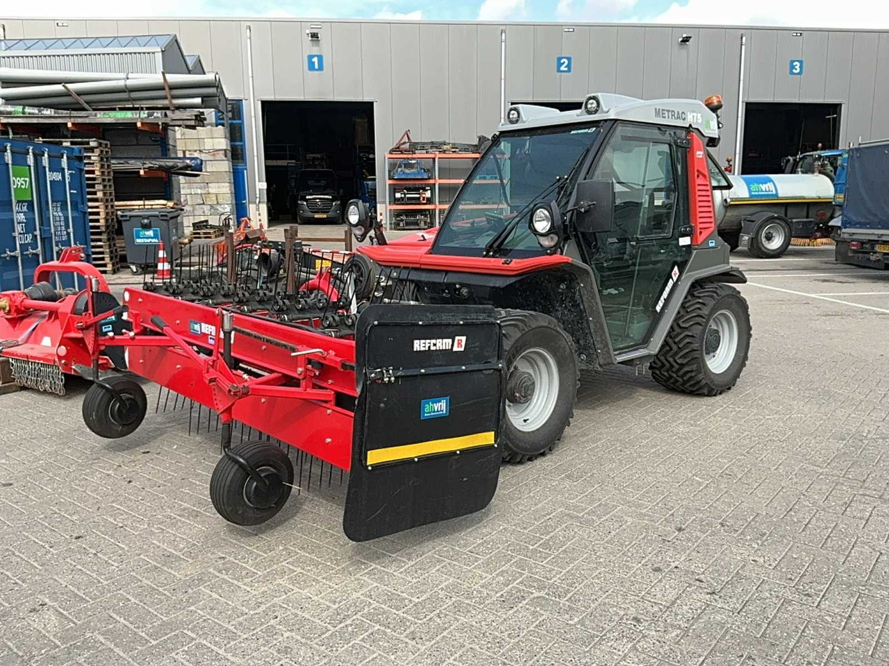 Reform Metrac H75 - Tractor agricol: Foto 2 Reform Metrac H75 - Tractor agricol: Foto 2