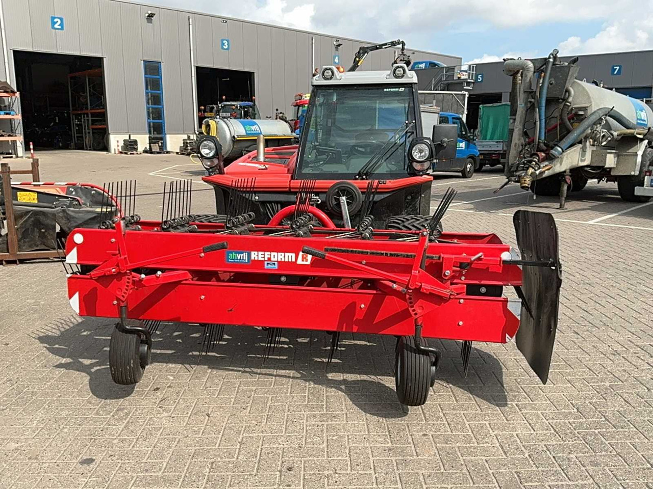 Reform Metrac H75 - Tractor agricol: Foto 4 Reform Metrac H75 - Tractor agricol: Foto 4