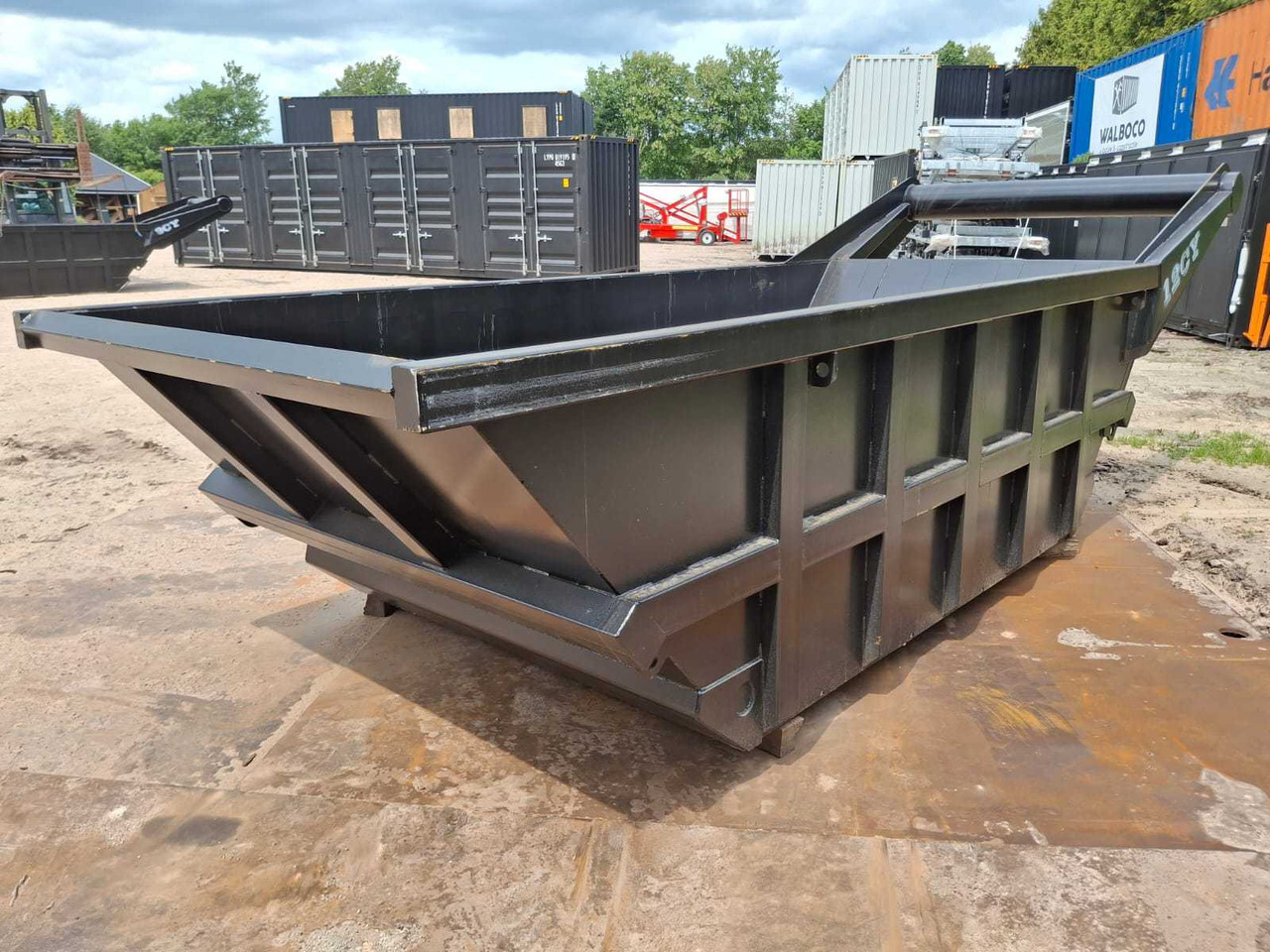 Rhino-cross 12 kuub - Container skip: Foto 5 Rhino-cross 12 kuub - Container skip: Foto 5