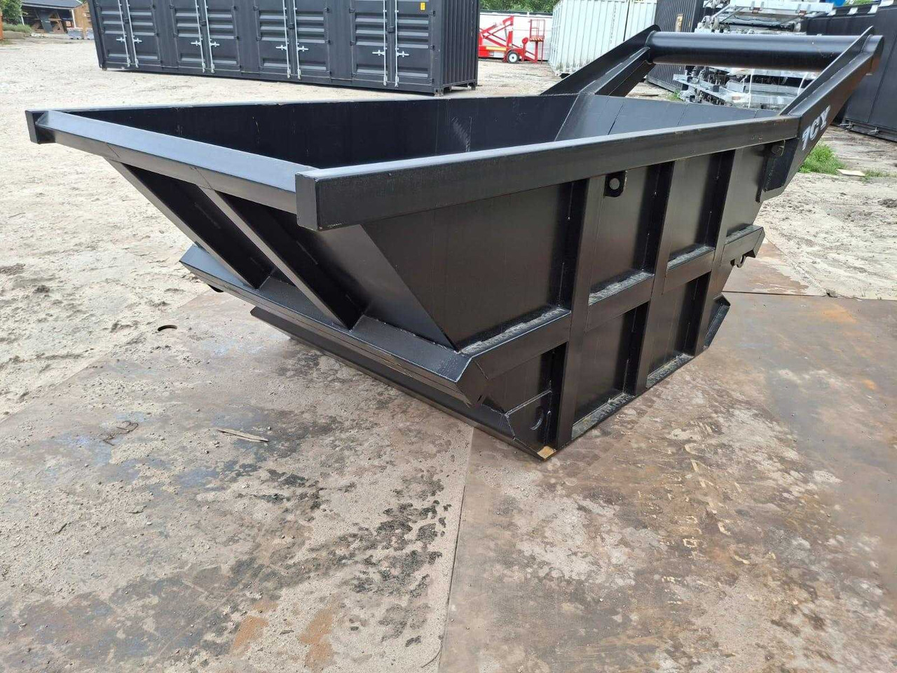 Rhino-cross 7 kuub - Container skip: Foto 2 Rhino-cross 7 kuub - Container skip: Foto 2