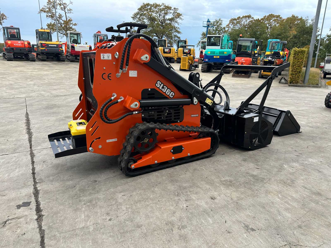 SD LOOL - 2025 - SL36C - TRACK LOADER INCLUDING FOREST CUTTER. - Mini excavator: Foto 5 SD LOOL - 2025 - SL36C - TRACK LOADER INCLUDING FOREST CUTTER. - Mini excavator: Foto 5