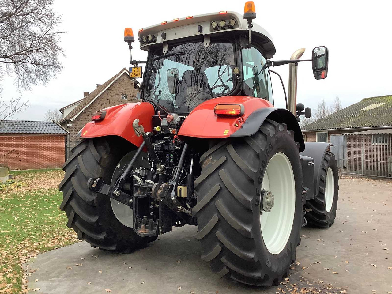 STEYR - 2016 - CVT 6240 - ALL-WHEEL DRIVE FARM TRACTOR - Tractor agricol: Foto 4 STEYR - 2016 - CVT 6240 - ALL-WHEEL DRIVE FARM TRACTOR - Tractor agricol: Foto 4