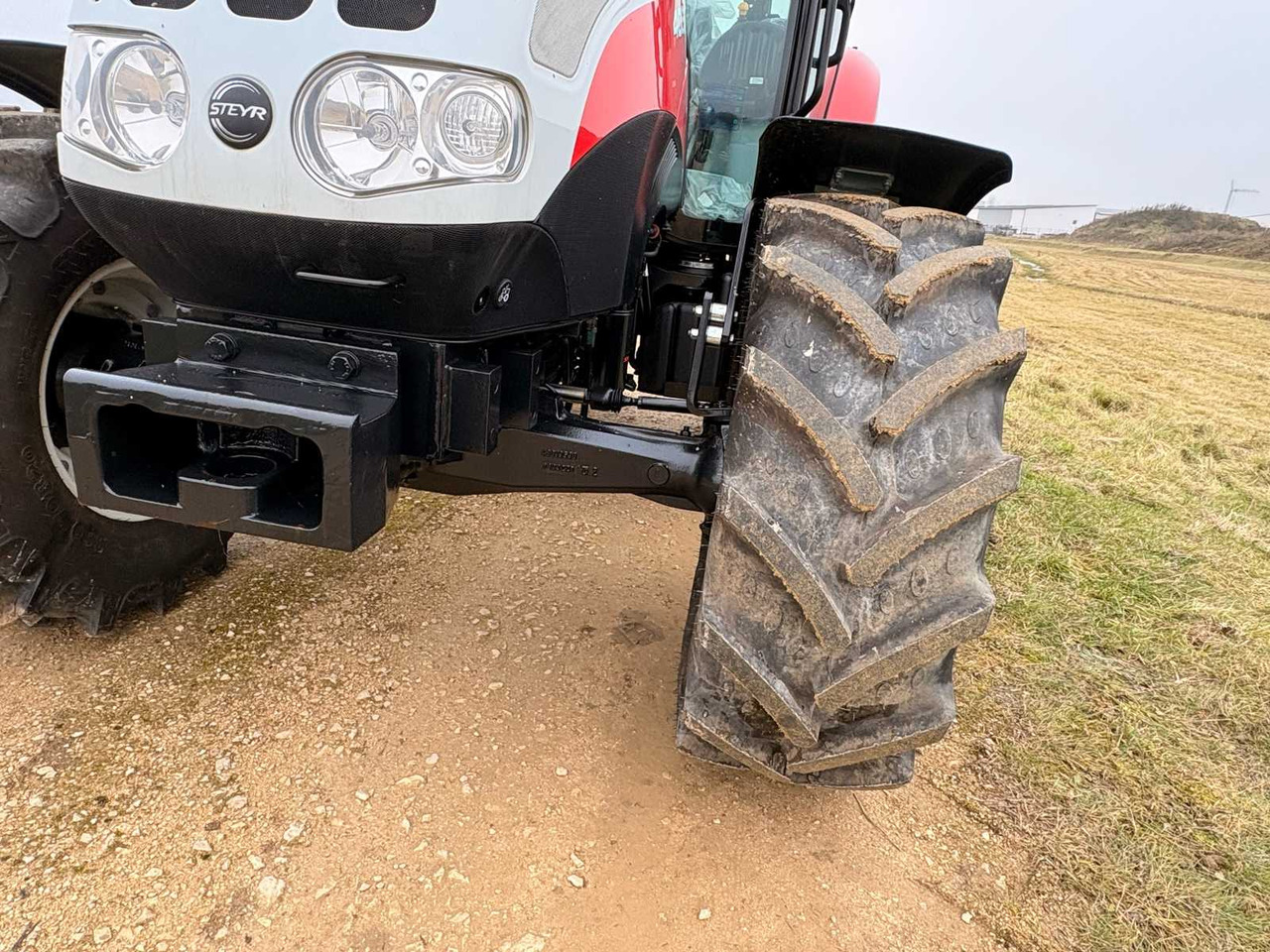 Tractor agricol STEYR 4065 S - COMPACT ALL-WHEEL DRIVE TRACTOR (2022): Foto 13 Tractor agricol STEYR 4065 S - COMPACT ALL-WHEEL DRIVE TRACTOR (2022): Foto 13
