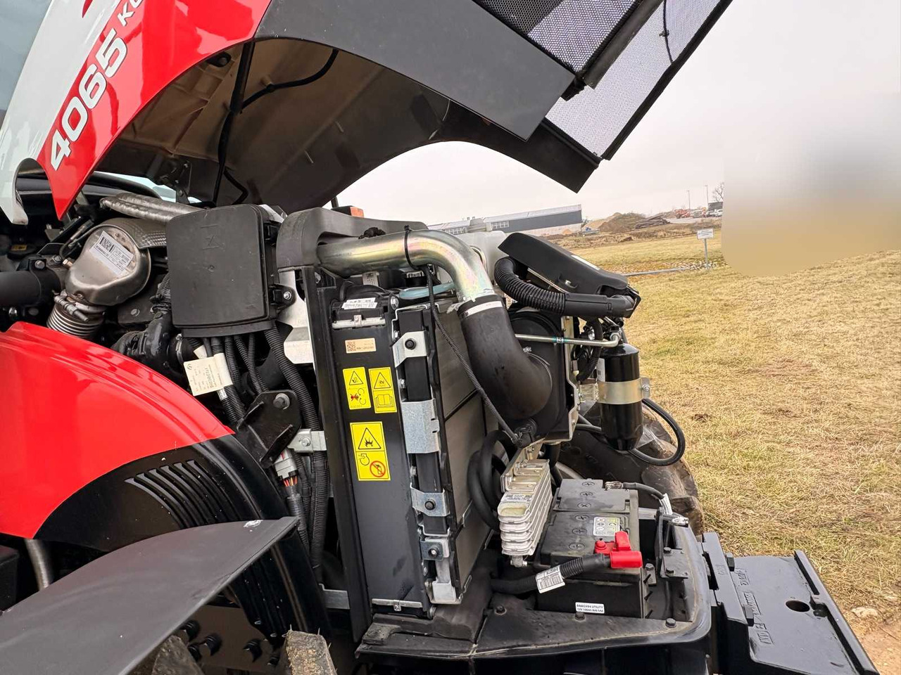 Tractor agricol STEYR 4065 S - COMPACT ALL-WHEEL DRIVE TRACTOR (2022): Foto 46 Tractor agricol STEYR 4065 S - COMPACT ALL-WHEEL DRIVE TRACTOR (2022): Foto 46