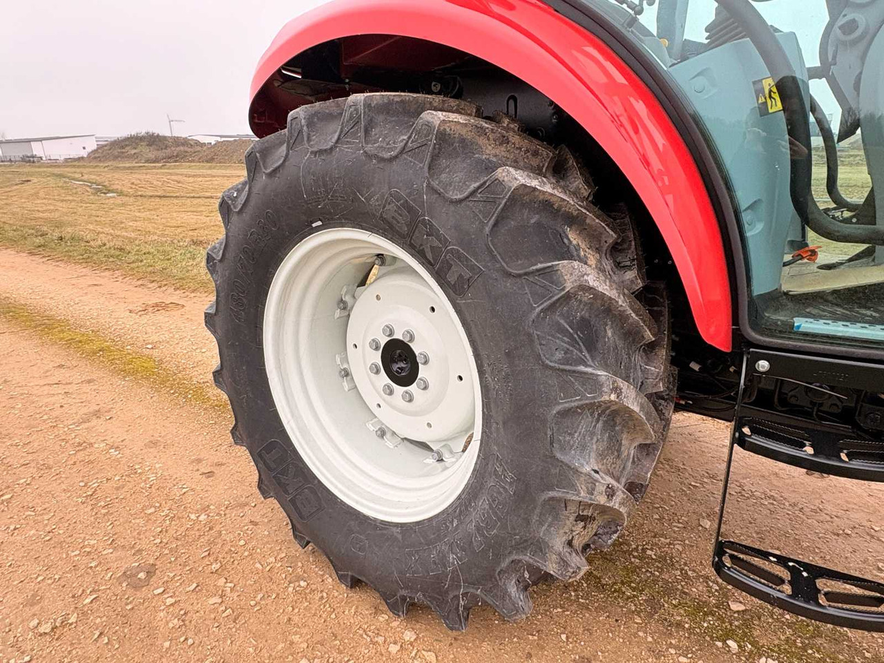 Tractor agricol STEYR 4065 S - COMPACT ALL-WHEEL DRIVE TRACTOR (2022): Foto 23 Tractor agricol STEYR 4065 S - COMPACT ALL-WHEEL DRIVE TRACTOR (2022): Foto 23