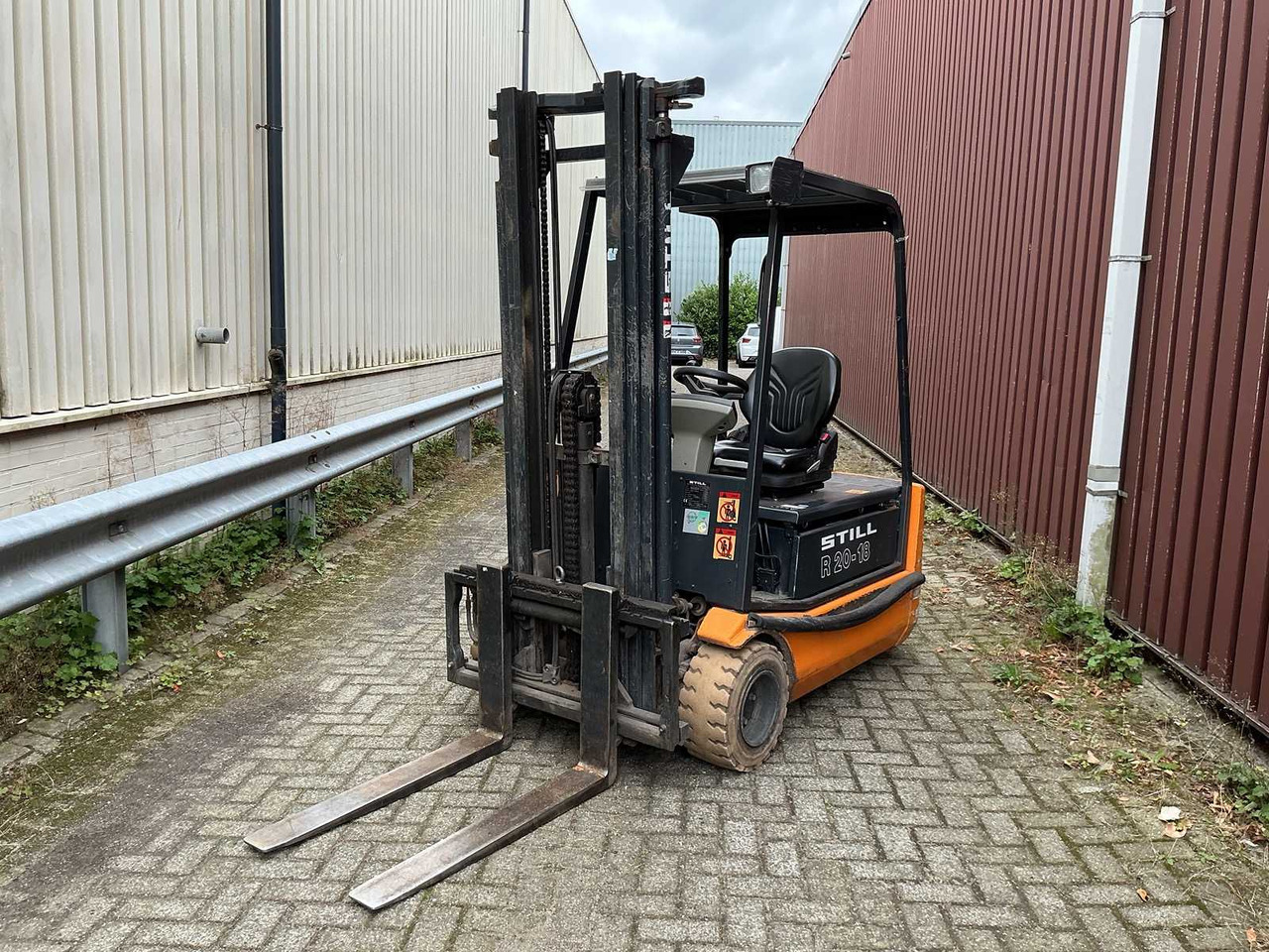 STILL - R20-18 - FORKLIFT TRUCKS - 2005 - Motostivuitor: Foto 1 STILL - R20-18 - FORKLIFT TRUCKS - 2005 - Motostivuitor: Foto 1
