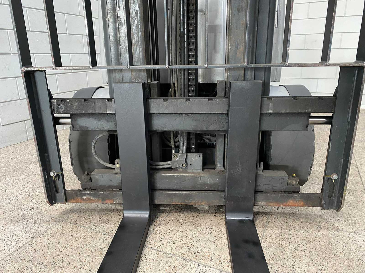 STILL - RX60-30 - FORKLIFT TRIPLEX - FREE-LIFT - SIDE-SHIFT - Motostivuitor: Foto 5 STILL - RX60-30 - FORKLIFT TRIPLEX - FREE-LIFT - SIDE-SHIFT - Motostivuitor: Foto 5