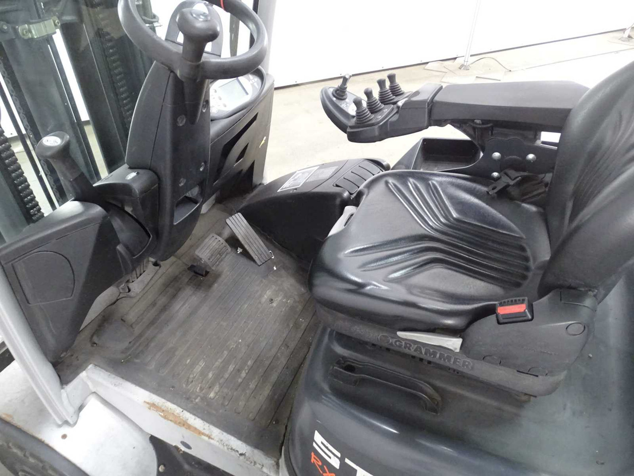 STILL RX70-25T 2017 FORKLIFT - Motostivuitor: Foto 4 STILL RX70-25T 2017 FORKLIFT - Motostivuitor: Foto 4