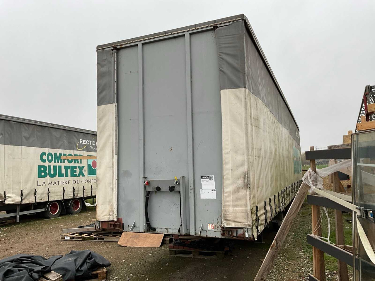 2000 HECA O-2-33M SEMI-TRAILER - Semiremorcă: Foto 2 2000 HECA O-2-33M SEMI-TRAILER - Semiremorcă: Foto 2