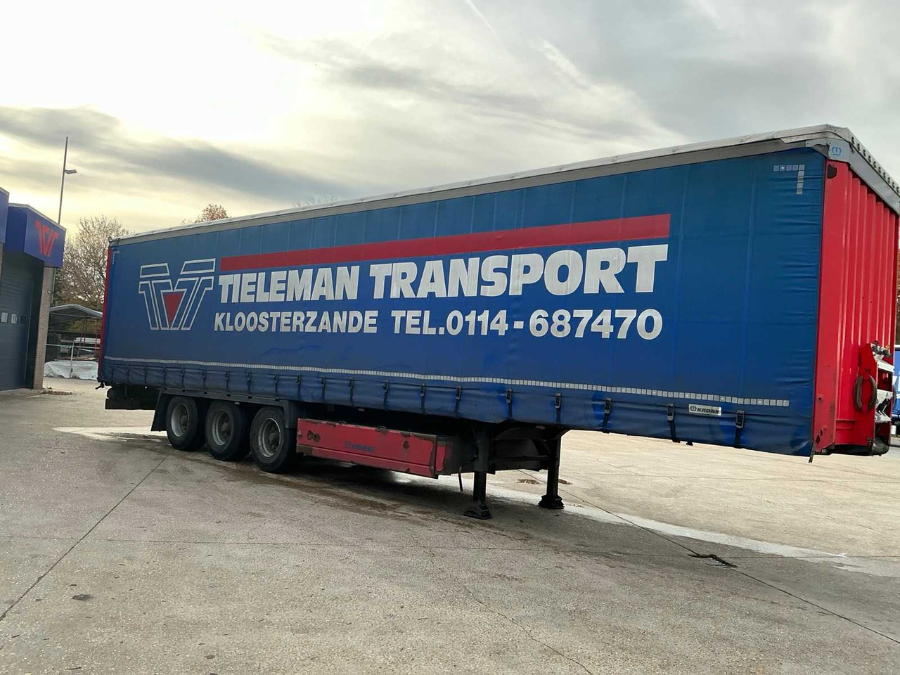 2015 KRONE SD SEMI-TRAILER - Semiremorcă: Foto 5 2015 KRONE SD SEMI-TRAILER - Semiremorcă: Foto 5