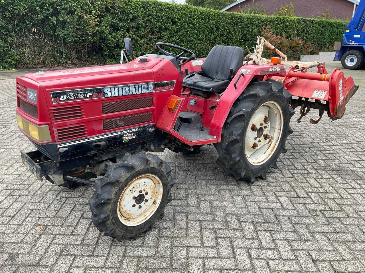 Shibaura D215F - Tractor mic: Foto 1 Shibaura D215F - Tractor mic: Foto 1