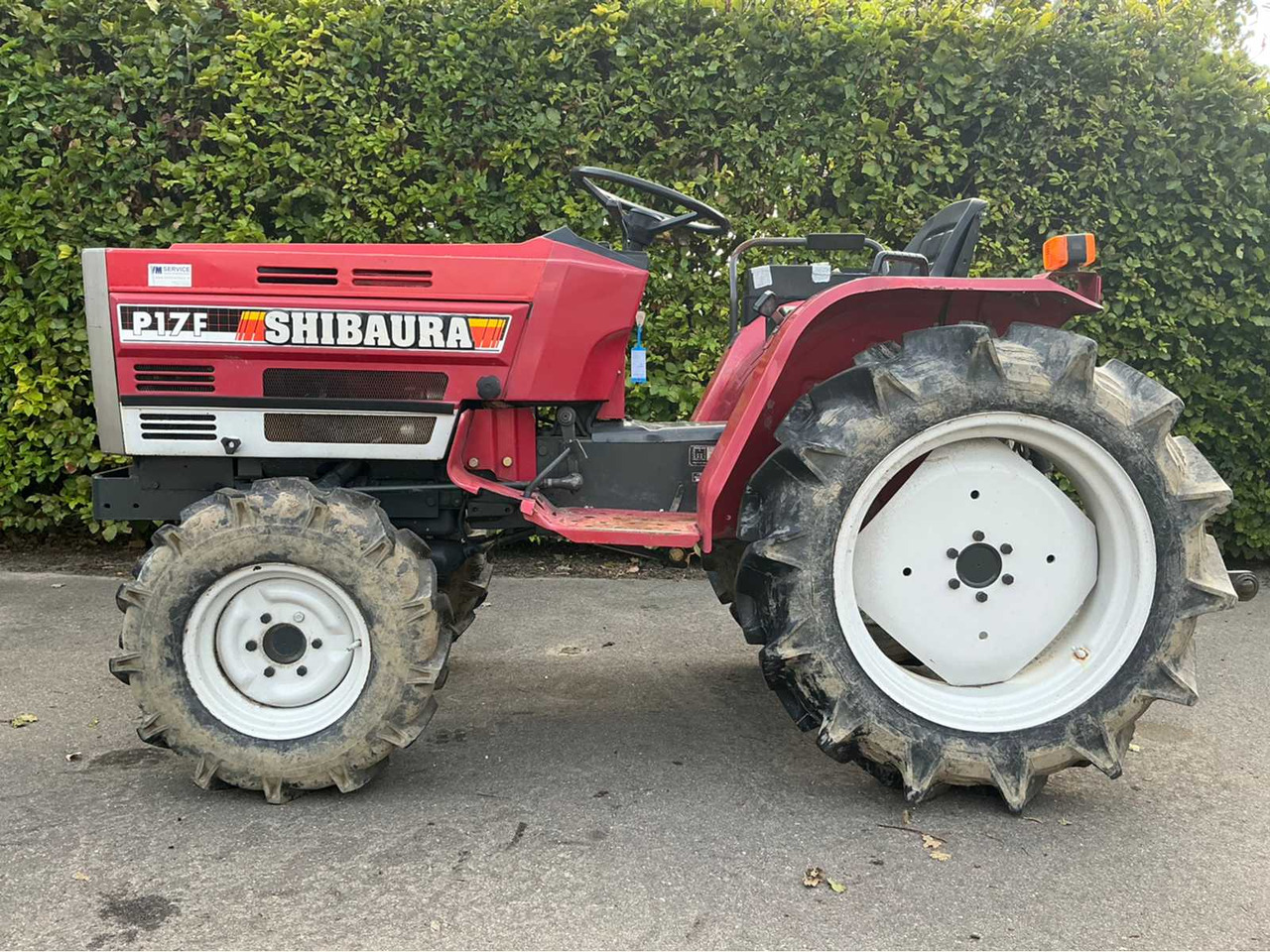 Shibaura P-17F - Tractor mic: Foto 2 Shibaura P-17F - Tractor mic: Foto 2