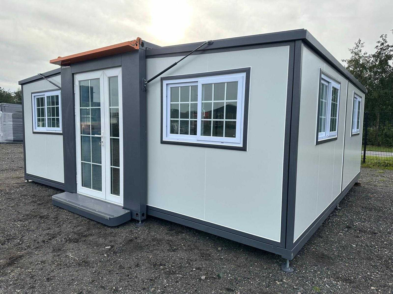 Stahlworks Compleet deluxe 19ft x 20ft - Container locuibil: Foto 1 Stahlworks Compleet deluxe 19ft x 20ft - Container locuibil: Foto 1