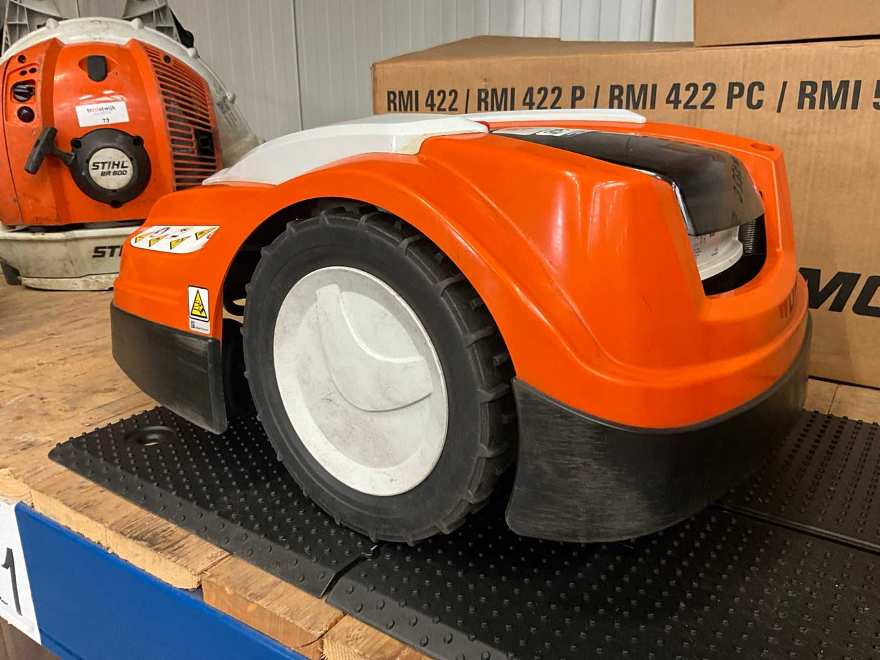 Stihl RMI422.2 - Maşină de tuns iarba: Foto 5 Stihl RMI422.2 - Maşină de tuns iarba: Foto 5