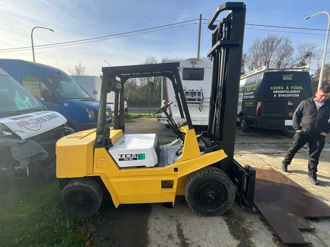 TCM FD30 FORKLIFT - Motostivuitor: Foto 5 TCM FD30 FORKLIFT - Motostivuitor: Foto 5