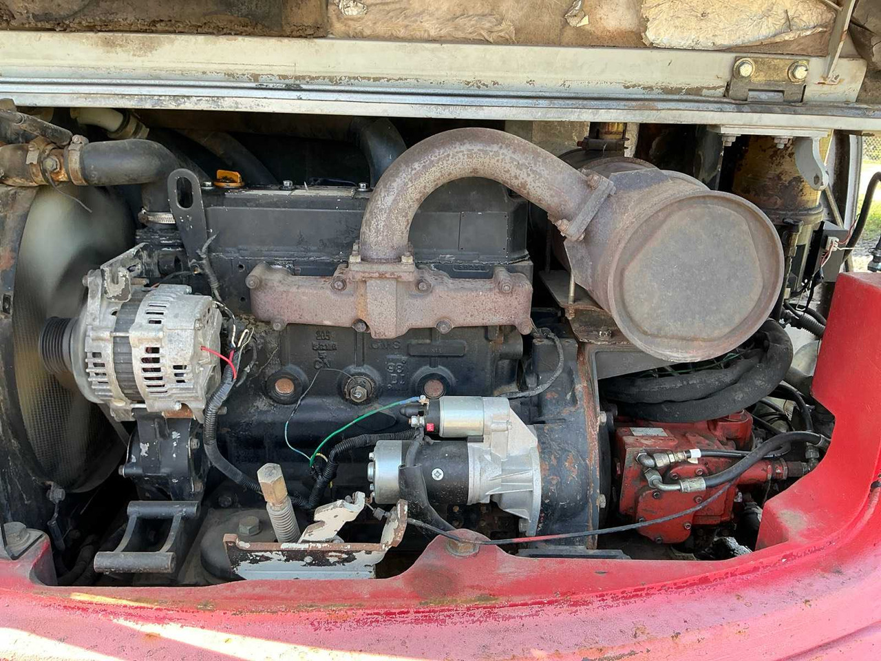 Takeuchi TAKEUCHI - TB175 - MIDI-EXCAVATOR - 2006 - Excavator pe şenile: Foto 5 Takeuchi TAKEUCHI - TB175 - MIDI-EXCAVATOR - 2006 - Excavator pe şenile: Foto 5