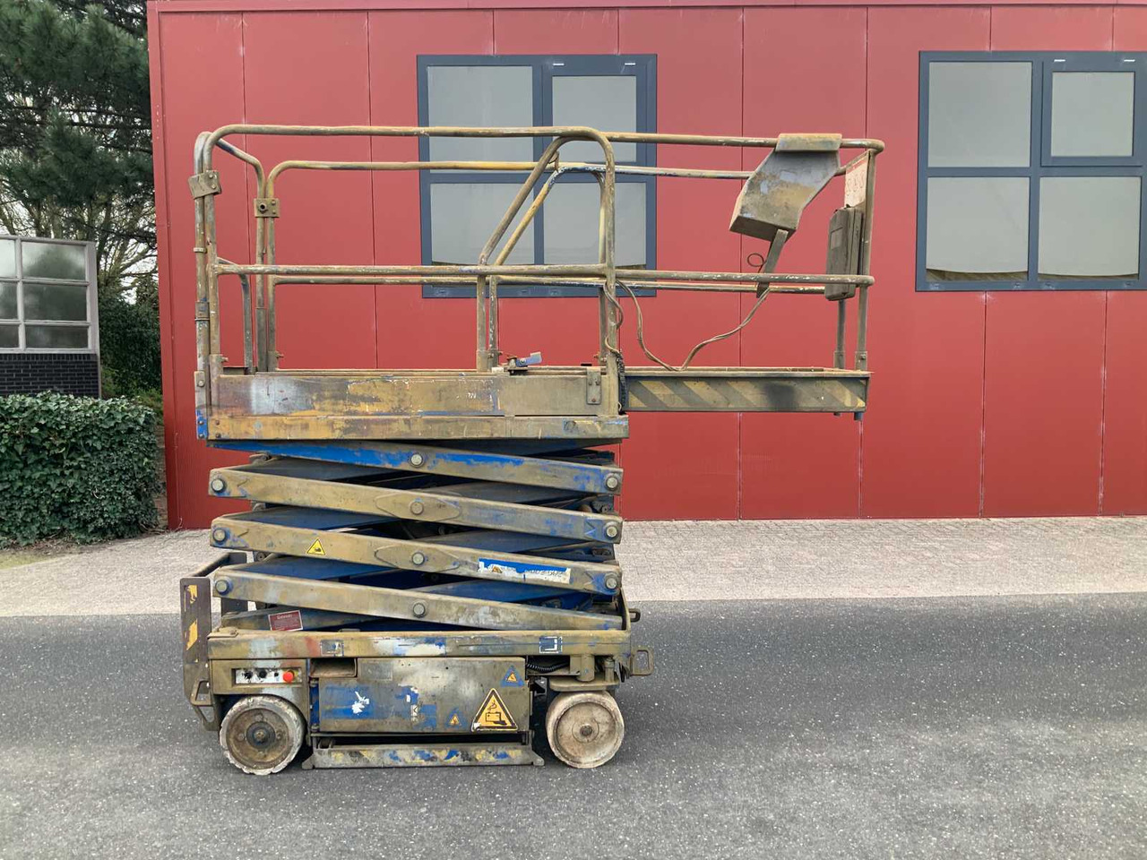 Upright MX19 - Autopropulsată platformă: Foto 1 Upright MX19 - Autopropulsată platformă: Foto 1