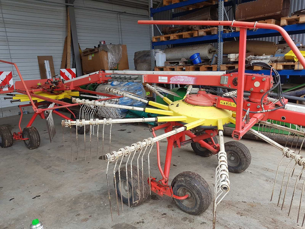 POTTINGER EUROTOP 691 A - Utilaje agricole: Foto 1 POTTINGER EUROTOP 691 A - Utilaje agricole: Foto 1