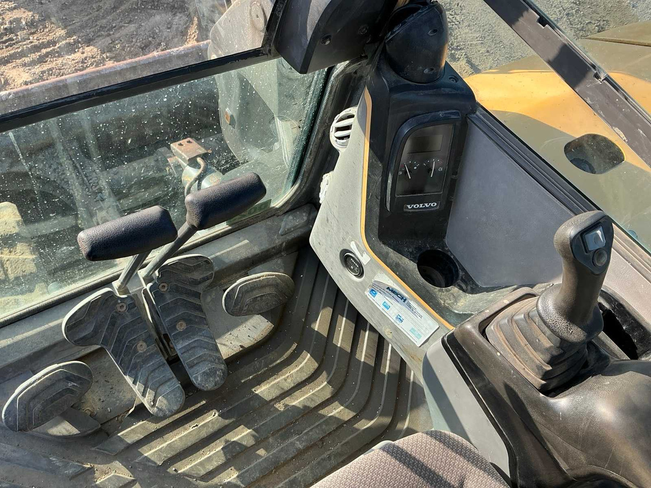 Excavator VOLVO - ECR 88D - MIDI-EXCAVATOR - 2017: Foto 35