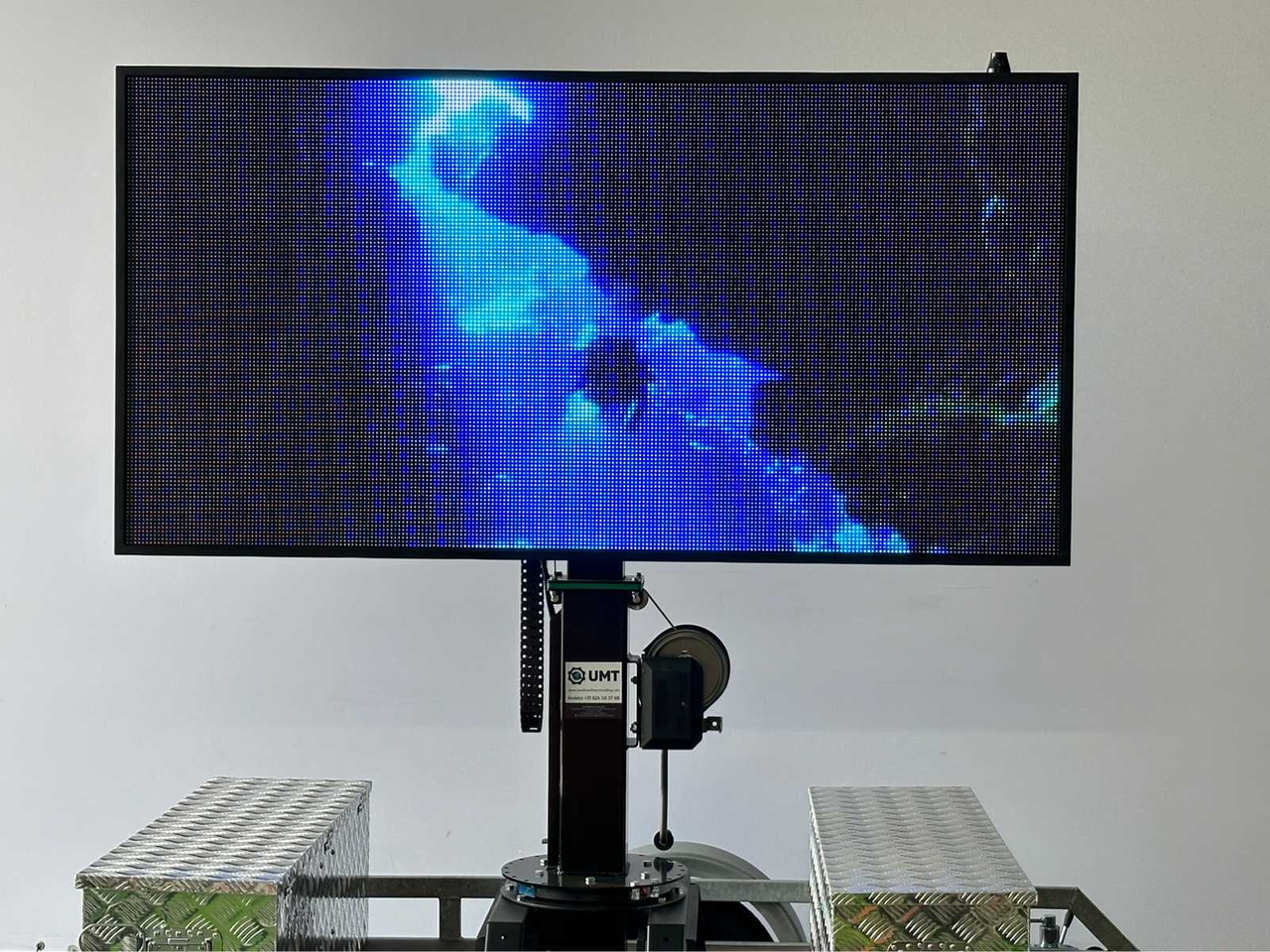 Echipamente de constructii, Remorcă Viplex tekstkar P8 Led: Foto 19