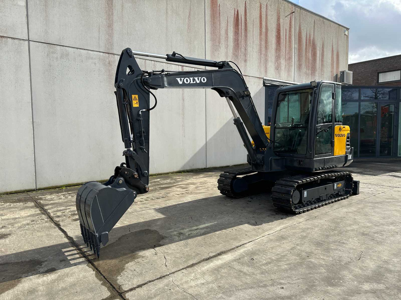 Volvo EC60C - Excavator pe şenile: Foto 1 Volvo EC60C - Excavator pe şenile: Foto 1