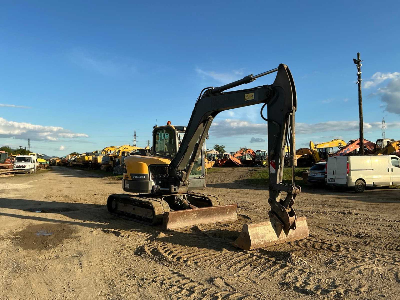 Volvo ECR 88D - Excavator pe şenile: Foto 2 Volvo ECR 88D - Excavator pe şenile: Foto 2