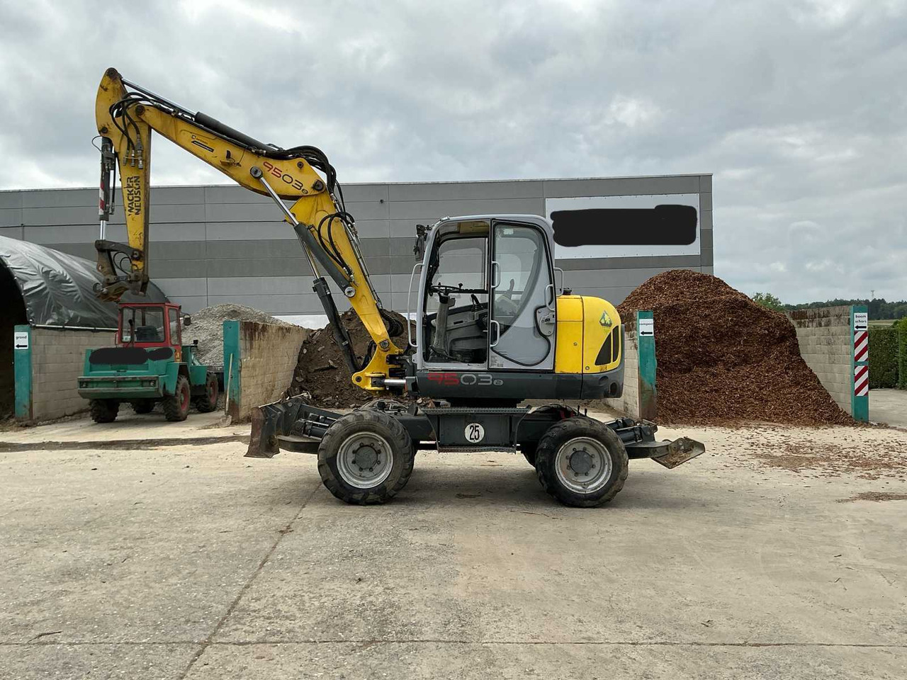 Wacker Neusen 9503 WD - Excavator pe roţi: Foto 2 Wacker Neusen 9503 WD - Excavator pe roţi: Foto 2