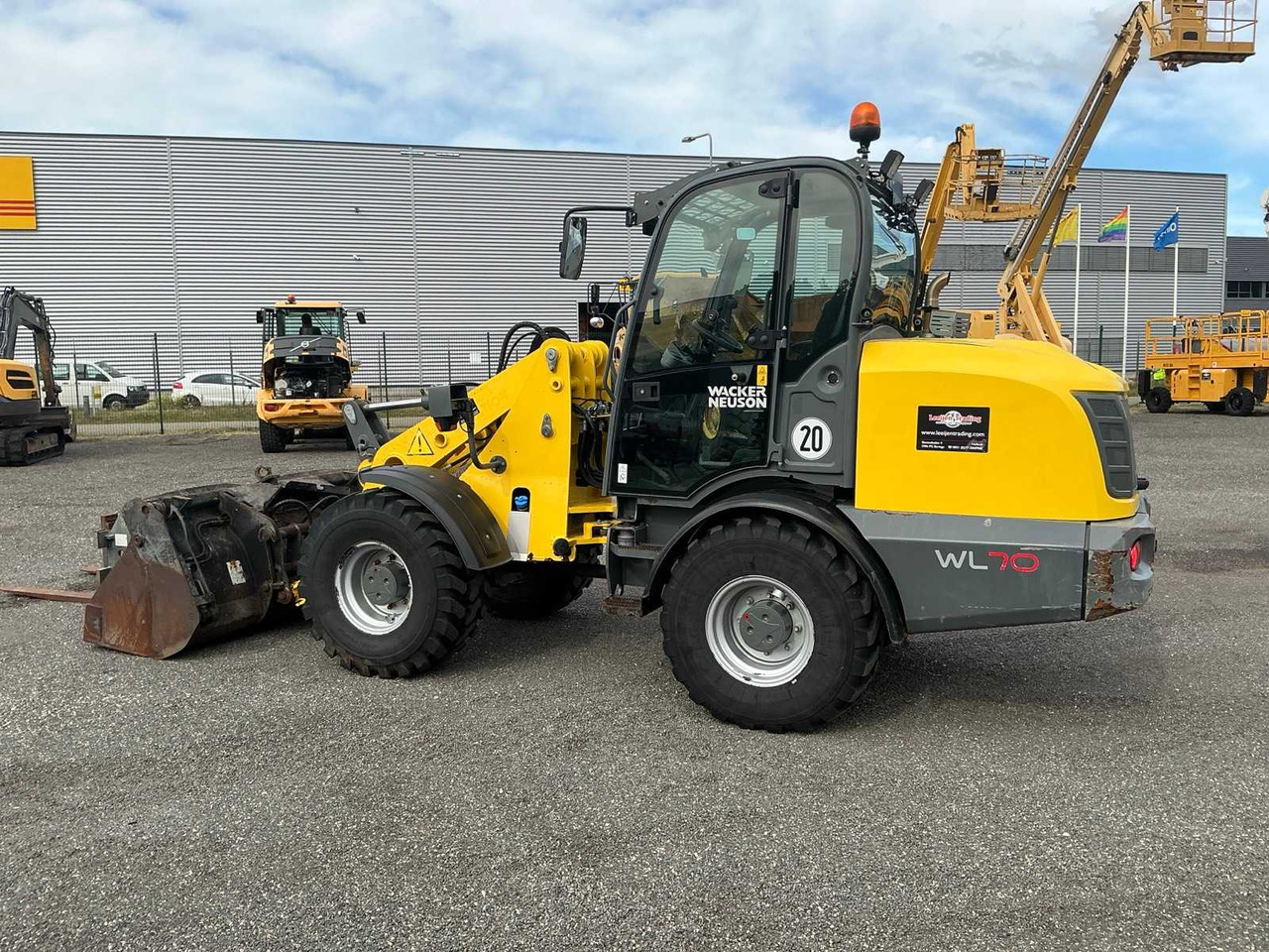 Wacker-Neuson WL70 - Încărcător frontal pe pneuri: Foto 3 Wacker-Neuson WL70 - Încărcător frontal pe pneuri: Foto 3