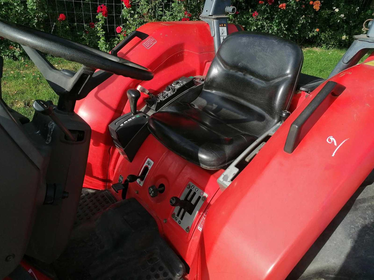 Yanmar AF-33 - Tractor mic: Foto 5 Yanmar AF-33 - Tractor mic: Foto 5
