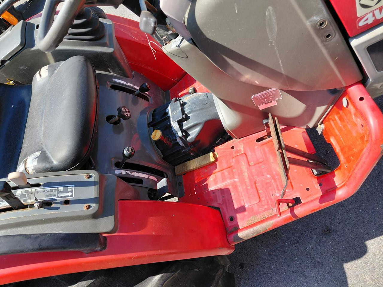 Yanmar F180 - Tractor mic: Foto 5 Yanmar F180 - Tractor mic: Foto 5