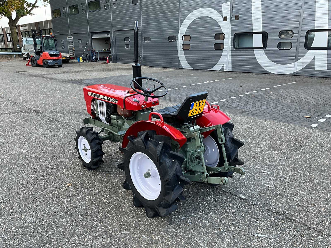 Yanmar YM1300D - Tractor mic: Foto 3 Yanmar YM1300D - Tractor mic: Foto 3