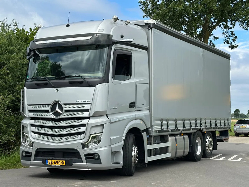 Mercedes-Benz Actros ACTROS 2545LL EURO6. 2021. Schuifzeil Bakwagen met Laadklep. - Camion cu prelată: Foto 1 Mercedes-Benz Actros ACTROS 2545LL EURO6. 2021. Schuifzeil Bakwagen met Laadklep. - Camion cu prelată: Foto 1