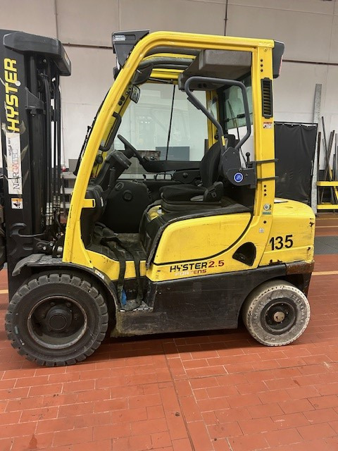Hyster H2.5FT - Stivuitor diesel: Foto 1 Hyster H2.5FT - Stivuitor diesel: Foto 1