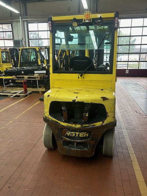 Hyster H2.5FT - Stivuitor diesel: Foto 3 Hyster H2.5FT - Stivuitor diesel: Foto 3