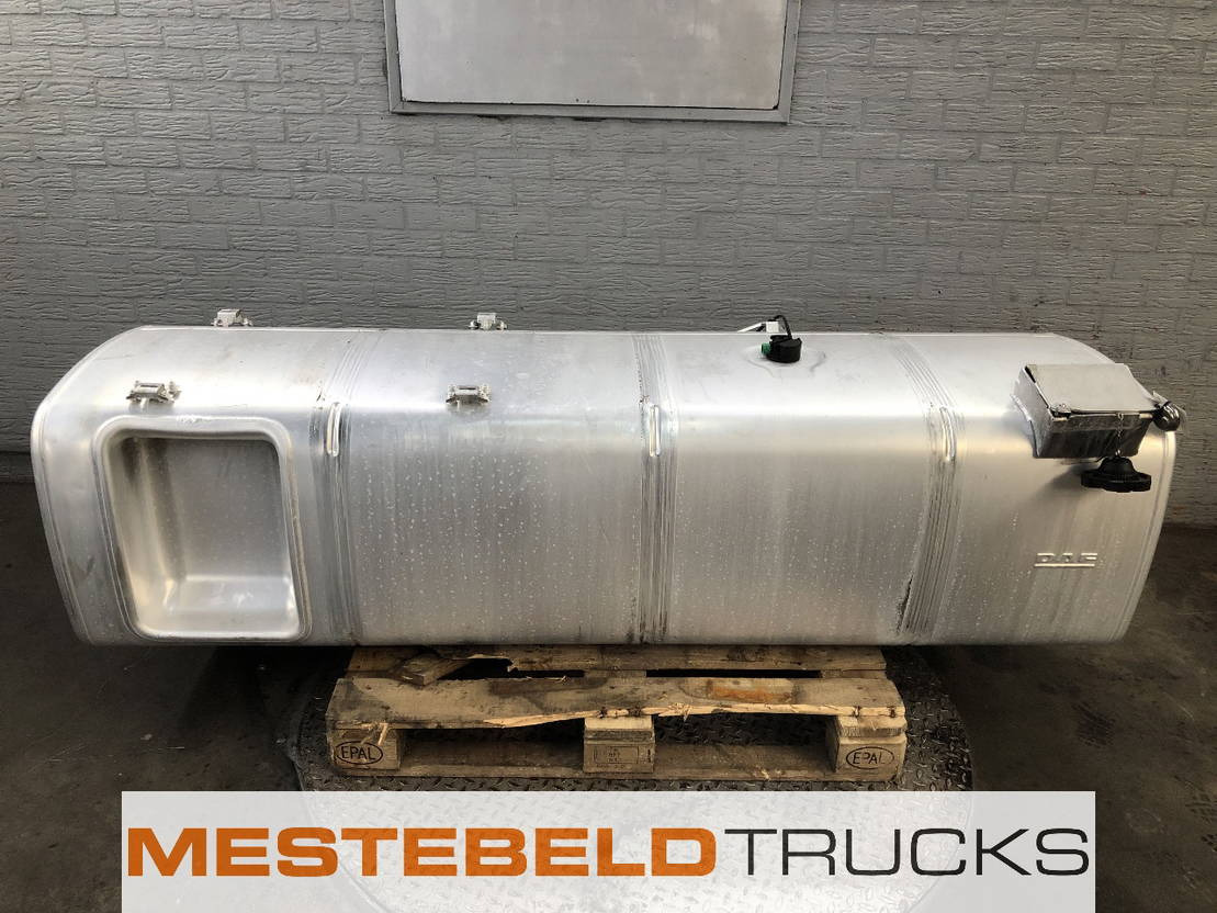DAF Brandstoftank 845 L - Sistem de alimentare combustibil pentru Camion: Foto 1 DAF Brandstoftank 845 L - Sistem de alimentare combustibil pentru Camion: Foto 1